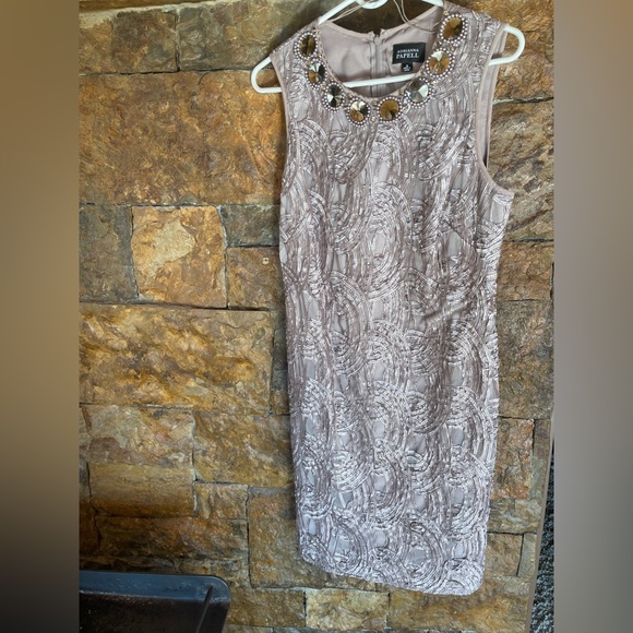 Adrianna Papell midi dress. Worn once as mother of the bride - Picture 1 of 3